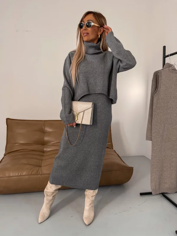 Nicole™ - Cozy Sophisticated Turtleneck Dress Set