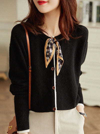 Aurora™ - Vintage Crew Neck knitted Cardigan